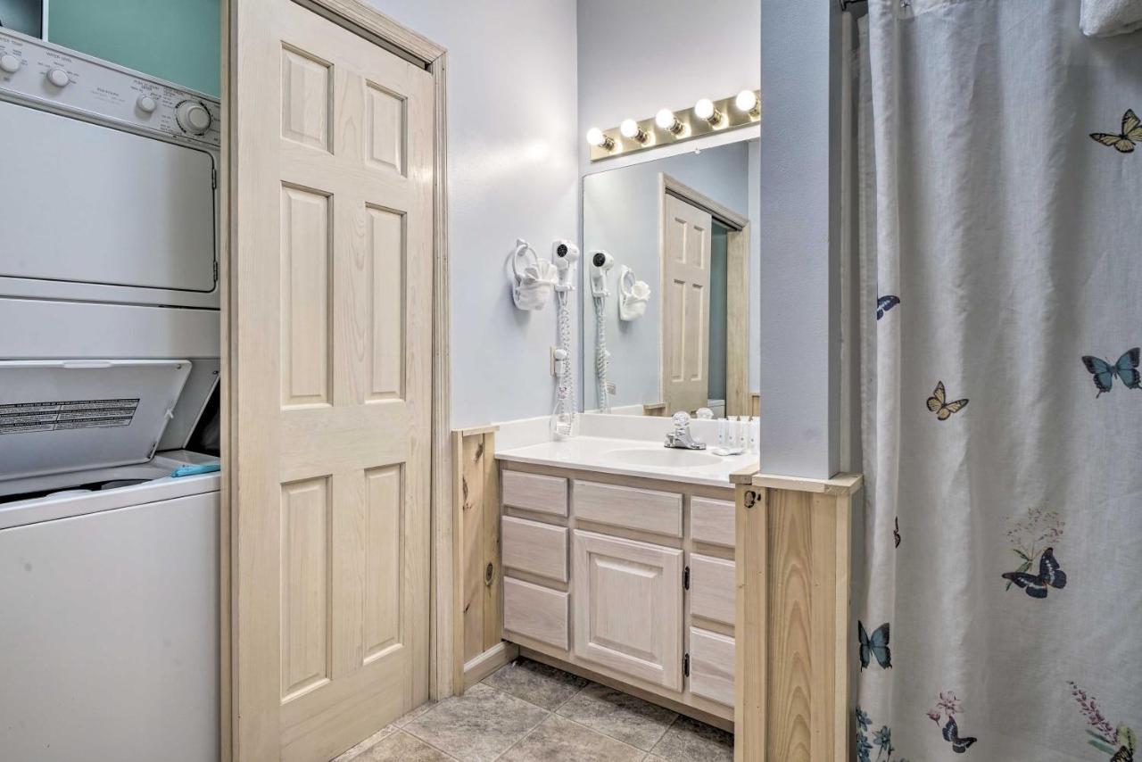 Rustic Pigeon Forge Home With Private Hot Tub! Exterior foto